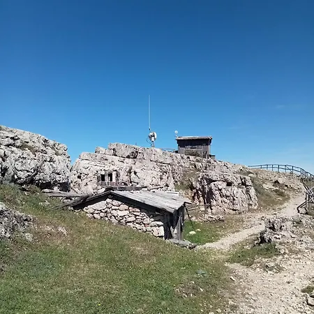 بيت ضيافة Mont'isoro أورغوسولو